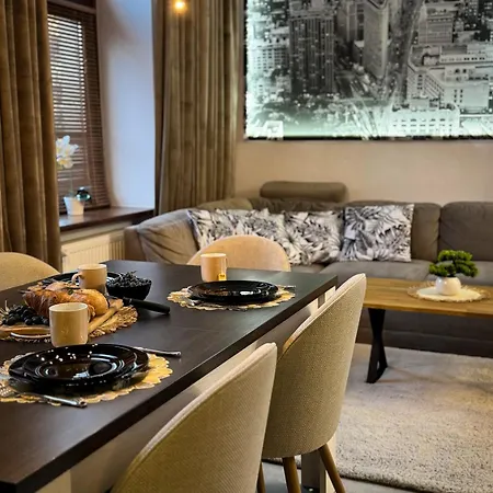 Apartamenty City Break 1 & 2 Promenada, Przy Jeziorze * Ostróda