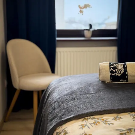 Daire Apartamenty City Break 1 & 2 Promenada, Przy Jeziorze *