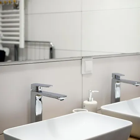 Daire Apartamenty City Break 1 & 2 Promenada, Przy Jeziorze *