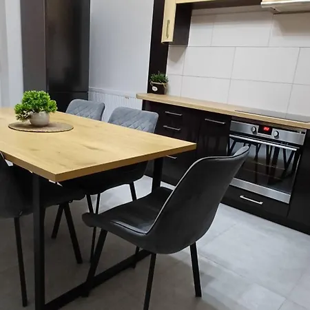 Apartamenty City Break 1 & 2 Promenada, Przy Jeziorze *